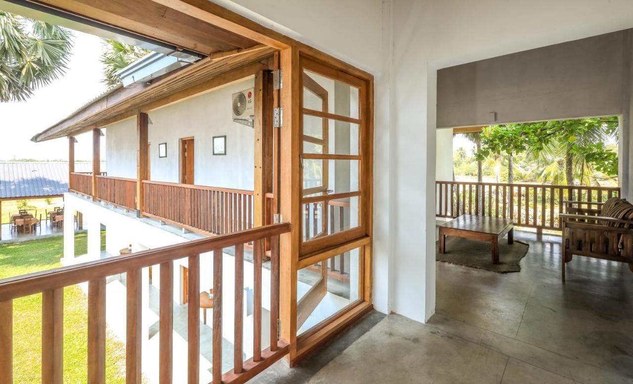 Kayjay Palms Hotel Passikudah ภายนอก รูปภาพ