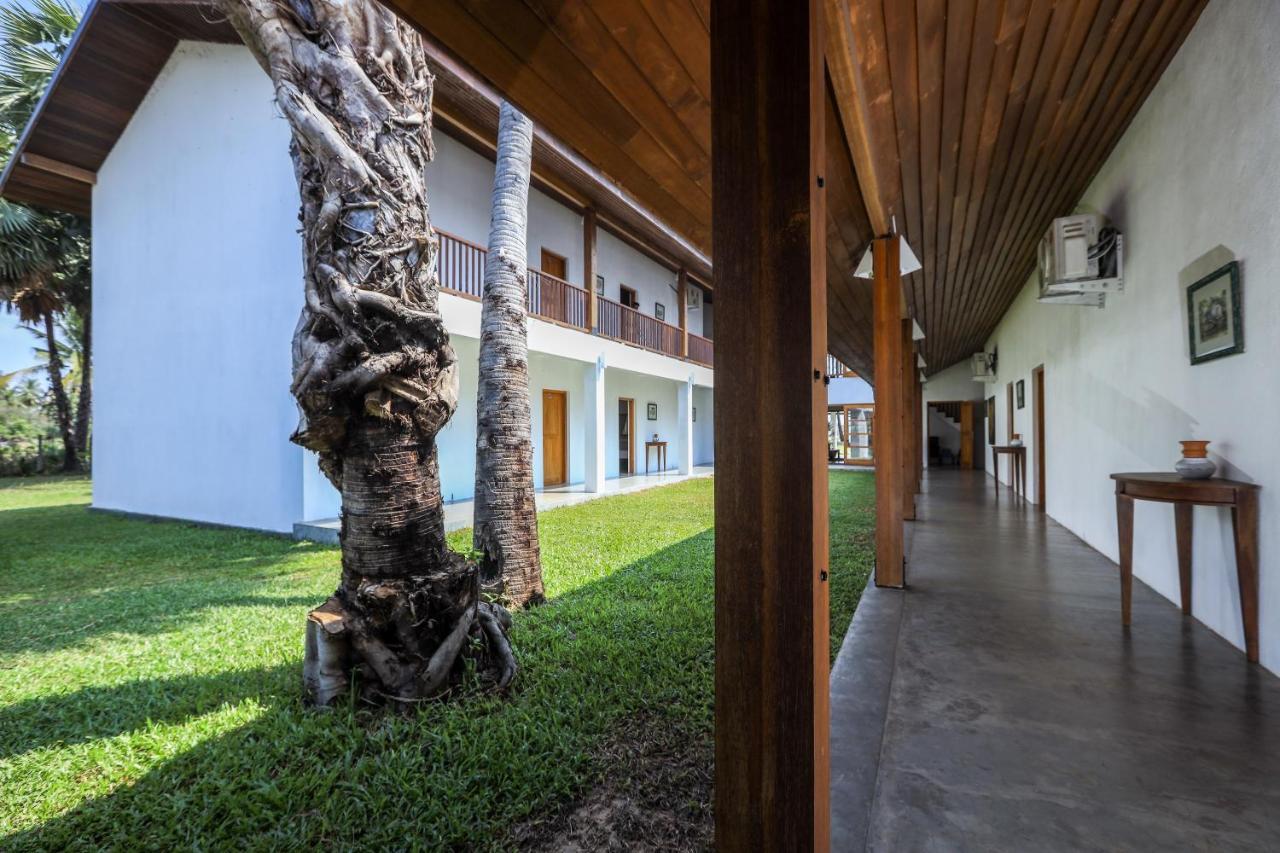 Kayjay Palms Hotel Passikudah ภายนอก รูปภาพ
