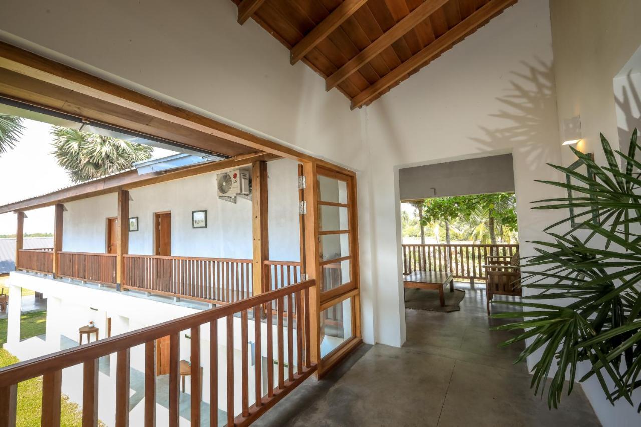 Kayjay Palms Hotel Passikudah ภายนอก รูปภาพ