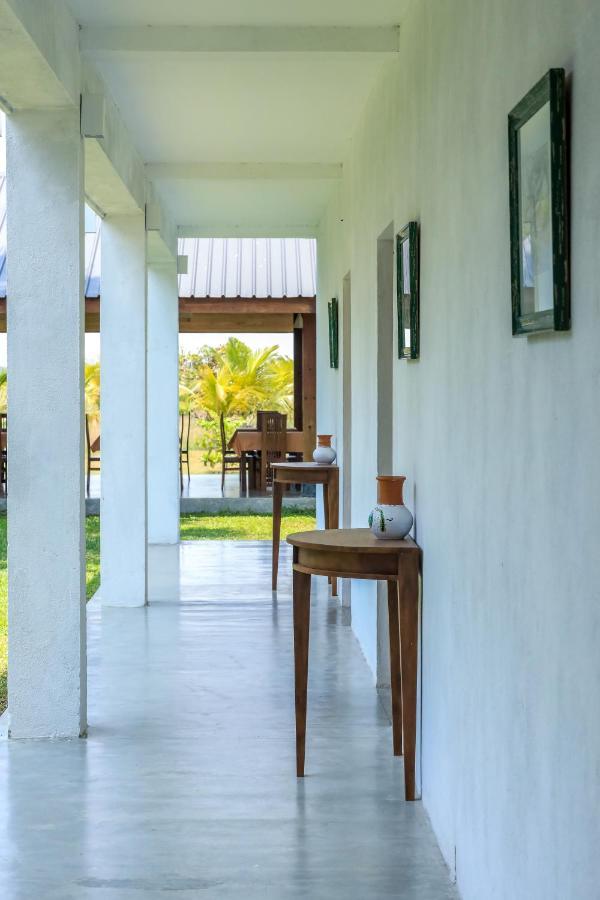 Kayjay Palms Hotel Passikudah ภายนอก รูปภาพ