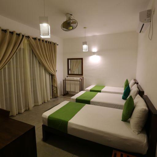 Kayjay Palms Hotel Passikudah ภายนอก รูปภาพ