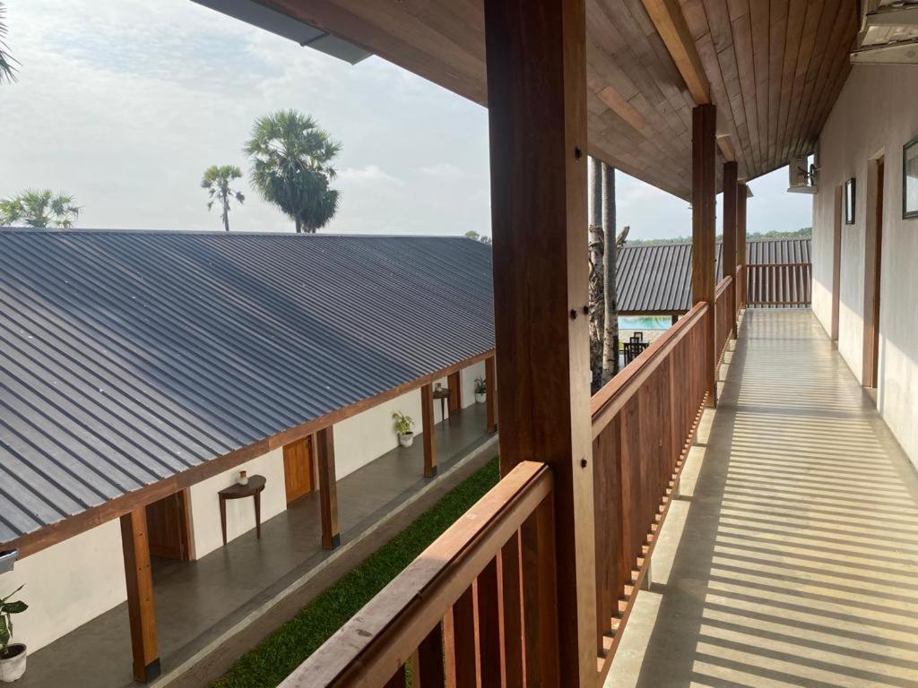 Kayjay Palms Hotel Passikudah ภายนอก รูปภาพ