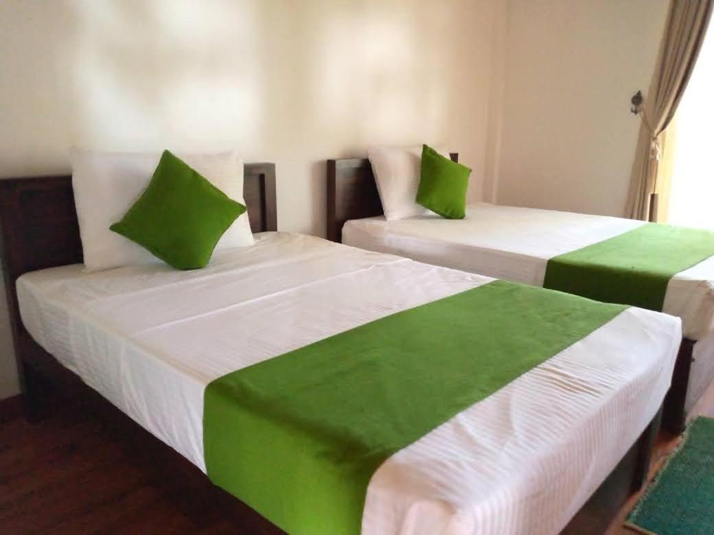 Kayjay Palms Hotel Passikudah ภายนอก รูปภาพ